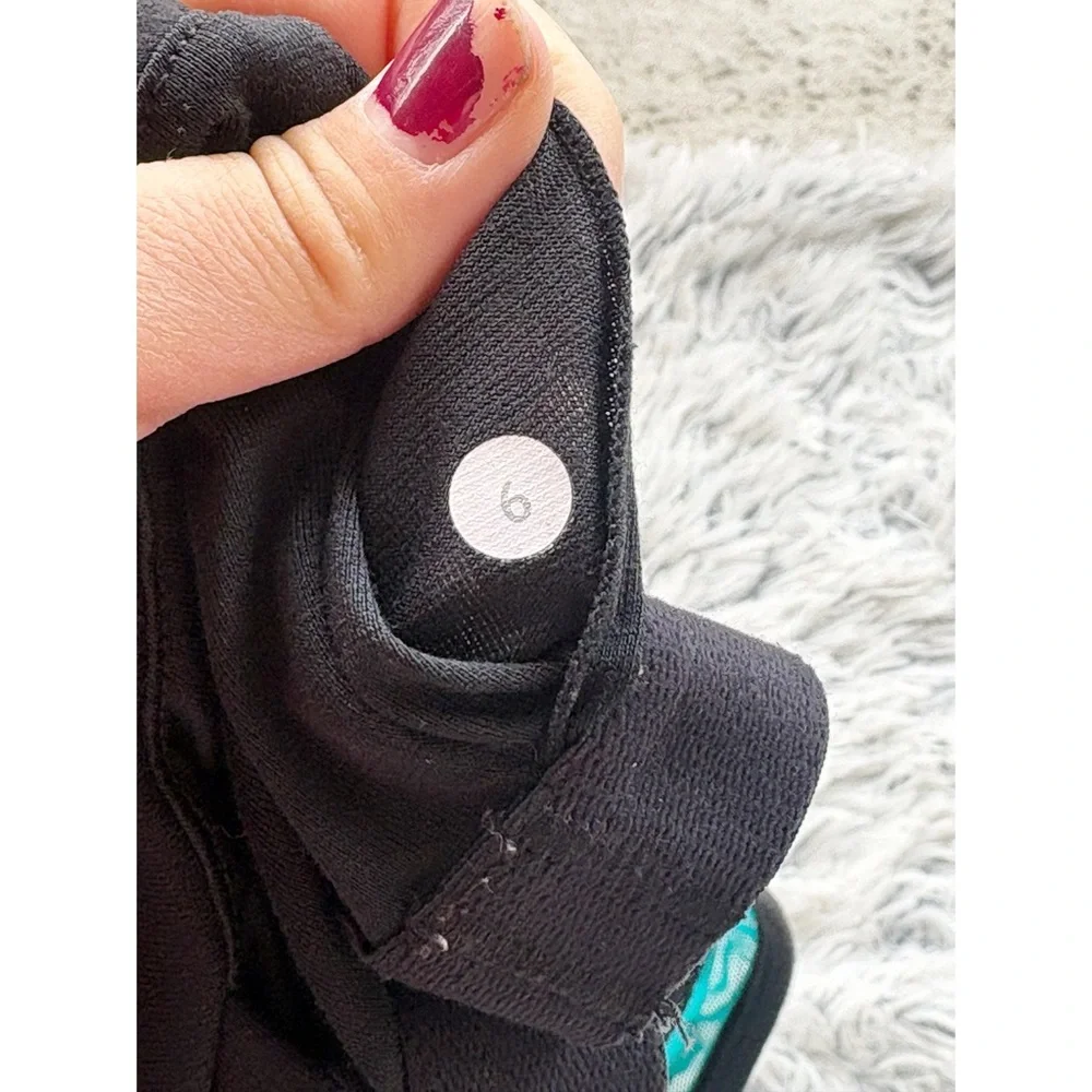 Lululemon Black and Blue Racerback Tank Top‎